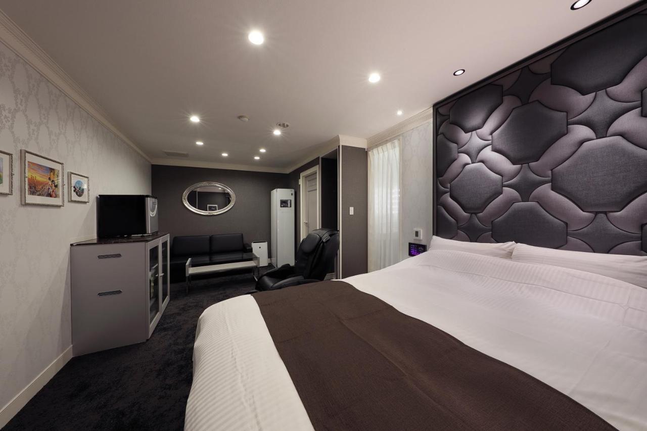 ホテルバースデー岐阜西店 Hotel Birthday Gifuwest (Adults Only) Экстерьер фото